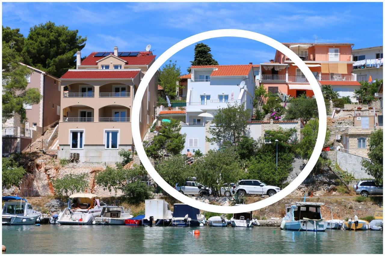 Apartments Elvi - Amazing Position & Parking Primošten Exterior foto
