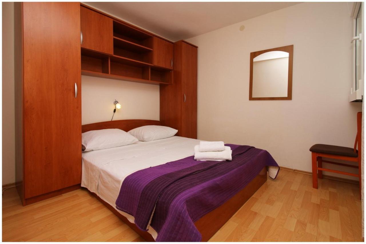 Apartments Elvi - Amazing Position & Parking Primošten Exterior foto